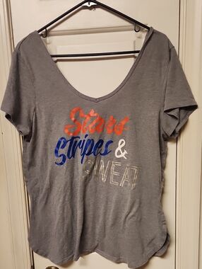 be inspired Gray V-Neck Tee with Orange, Blue & Silver Graphic